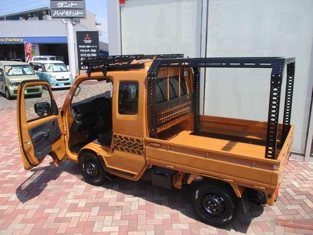 Super CARRY truck 4WD