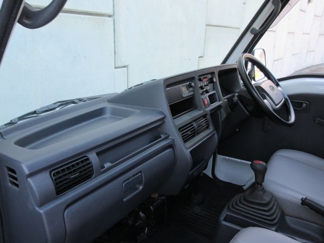 SAMBAR truck 4WD