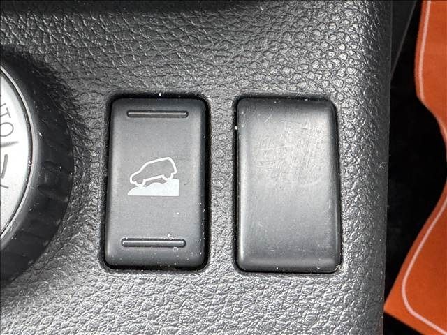 X-TRAIL 4WD