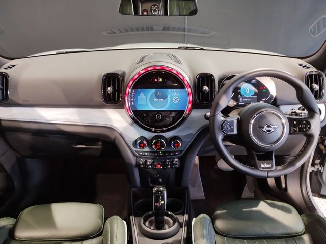 MINI COOPER D CROSSOVER
