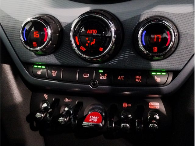 MINI COOPER D CROSSOVER