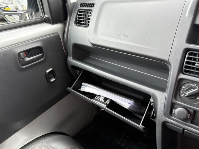 CARRY truck 4WD