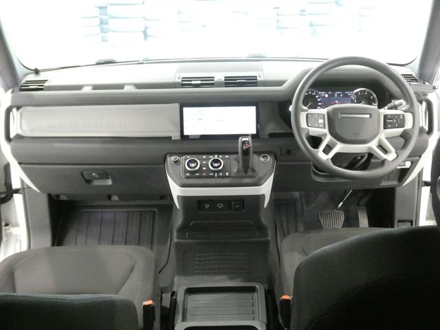 ROVER DEFENDER
