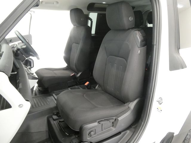 ROVER DEFENDER