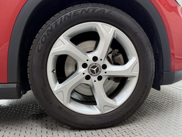 MERCEDES BENZ GLA class