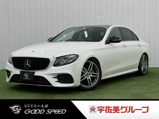 MERCEDES BENZ E class sedan