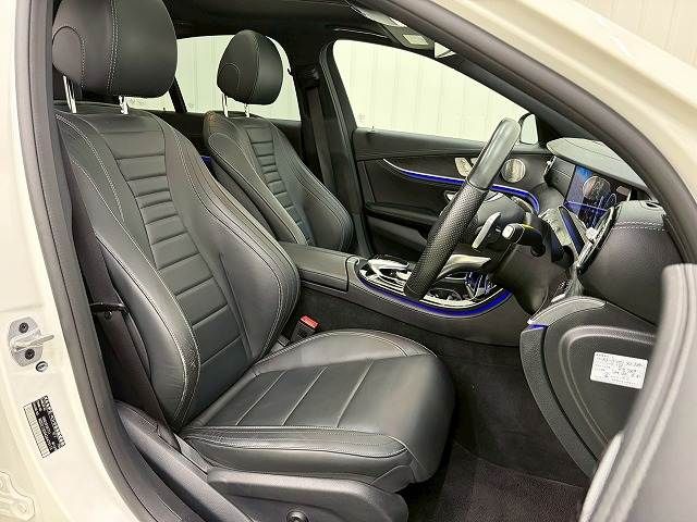 MERCEDES BENZ E class sedan