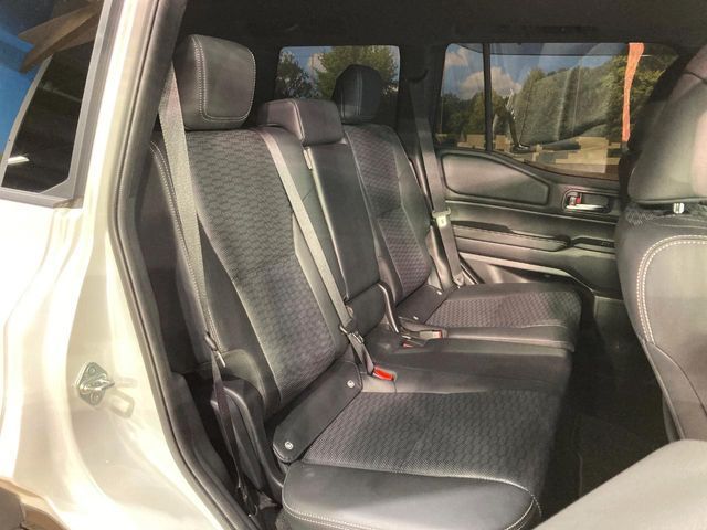 LANDCRUISER 250