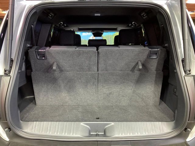 LANDCRUISER 250