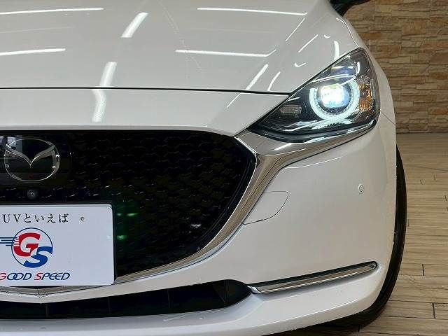 MAZDA2