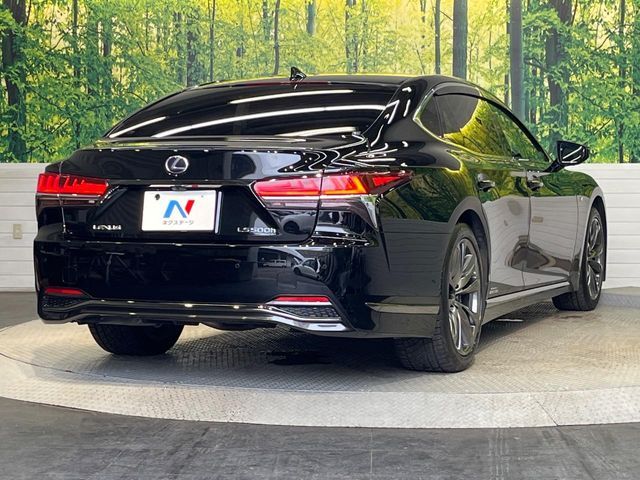 LEXUS LS500h