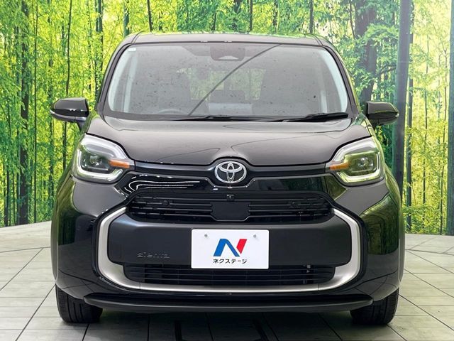 SIENTA HYBRID