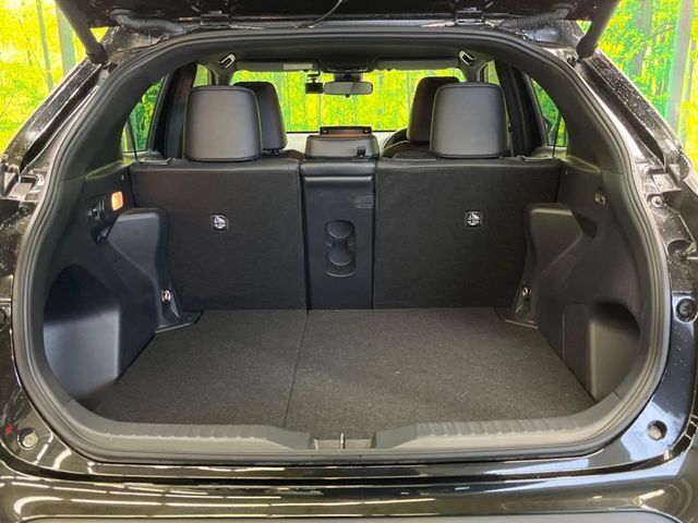 YARIS CROSS HYBRID