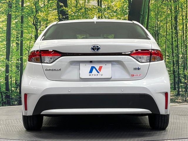 COROLLA sedan HYBRID
