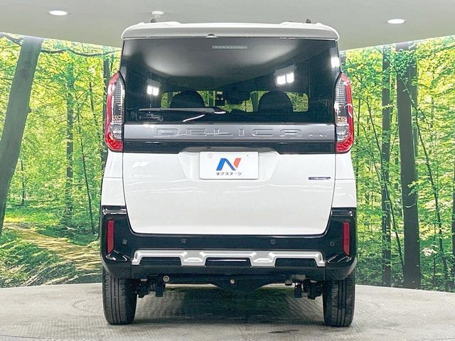 DELICA MINI