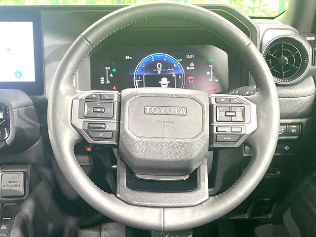 LANDCRUISER 250