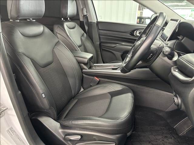 JEEP COMMANDER