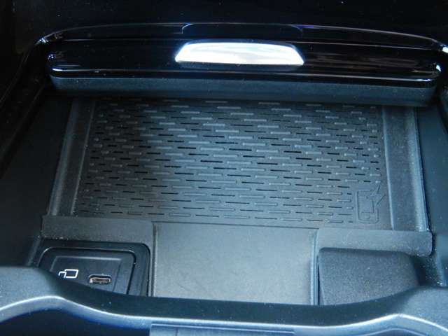 MERCEDES AMG CLA Shooting Brake