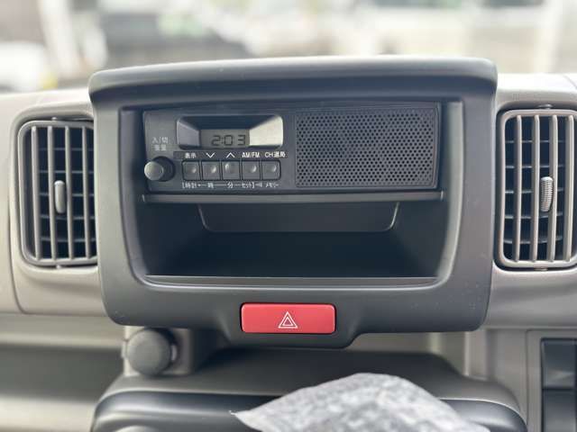 NV100 CLIPPER