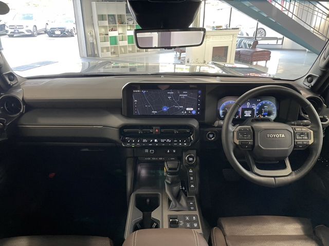 LANDCRUISER 250