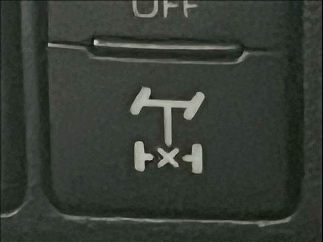 HILUX 4WD