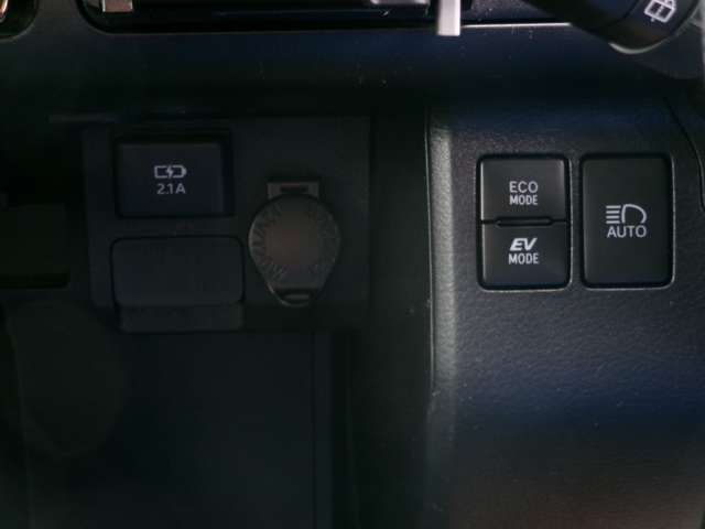 SUCCEED van HYBRID