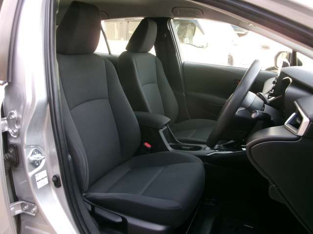 COROLLA TOURING HYBRID