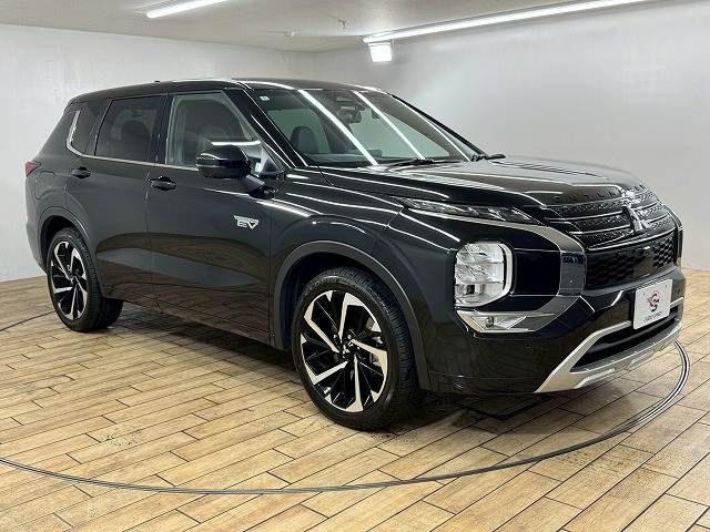 OUTLANDER PHEV