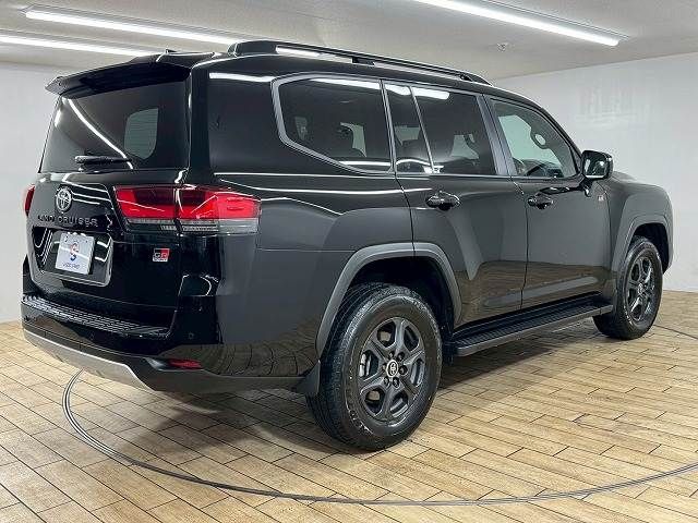 LANDCRUISER wagon
