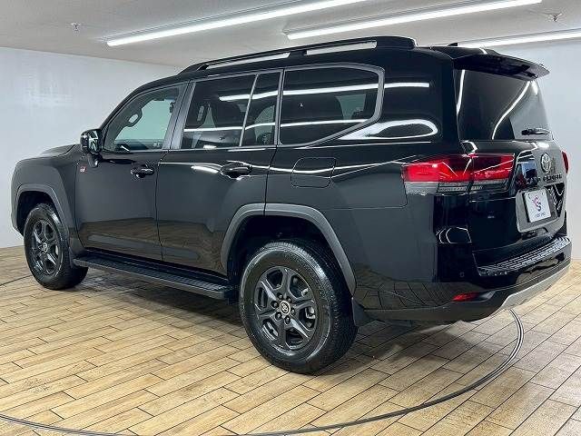 LANDCRUISER wagon