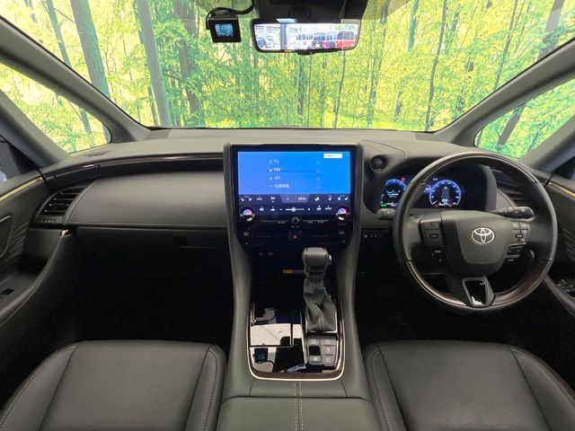 ALPHARD hybrid