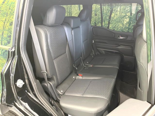 LANDCRUISER 250