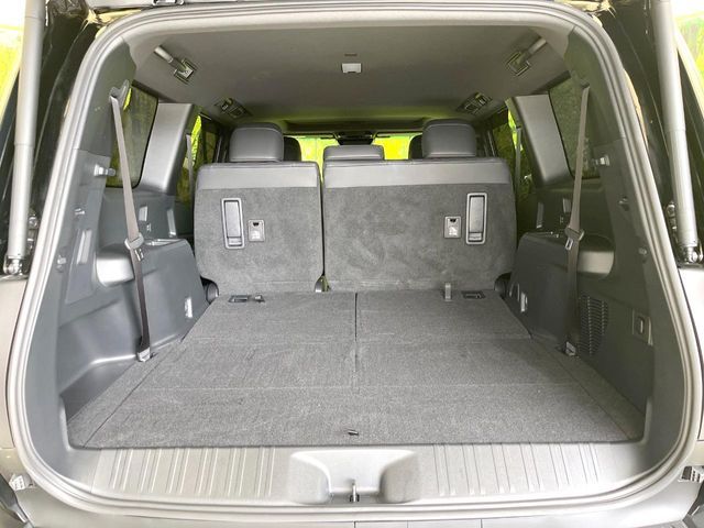 LANDCRUISER 250