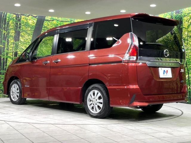 SERENA  S-HYBRID 4WD
