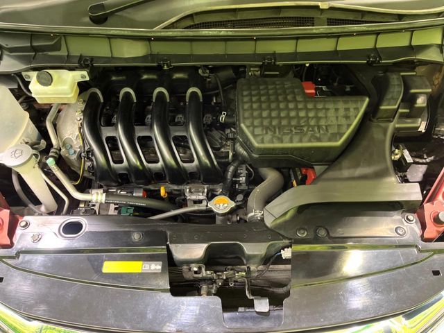 SERENA  S-HYBRID 4WD