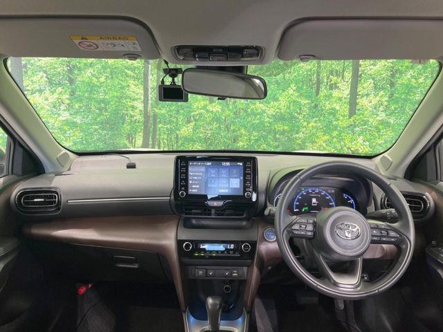 YARIS CROSS HYBRID