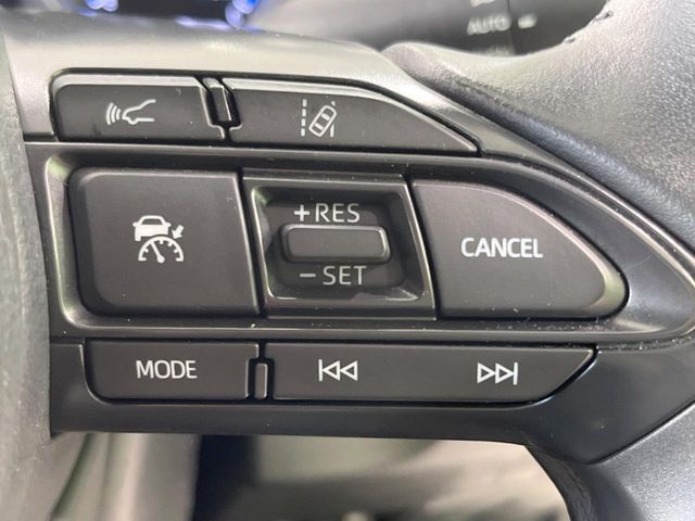YARIS CROSS HYBRID