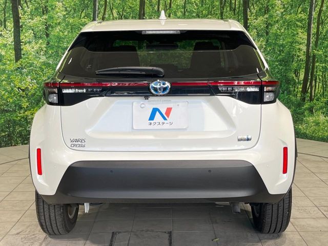 YARIS CROSS HYBRID
