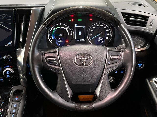 ALPHARD hybrid 4WD