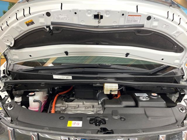 ALPHARD hybrid 4WD