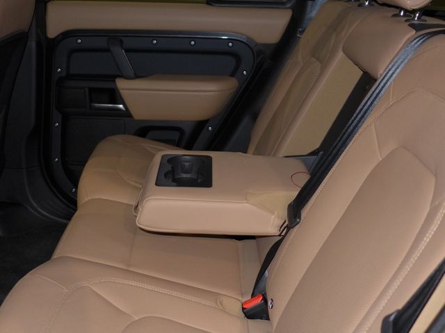 ROVER DEFENDER