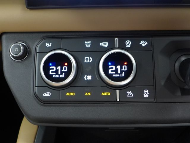 ROVER DEFENDER