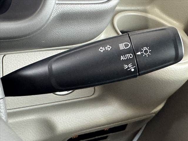 NV100 CLIPPER RIO