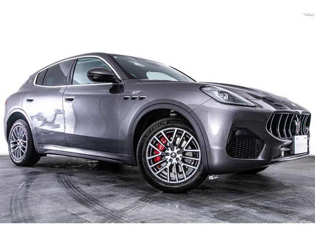 MASERATI Grecale