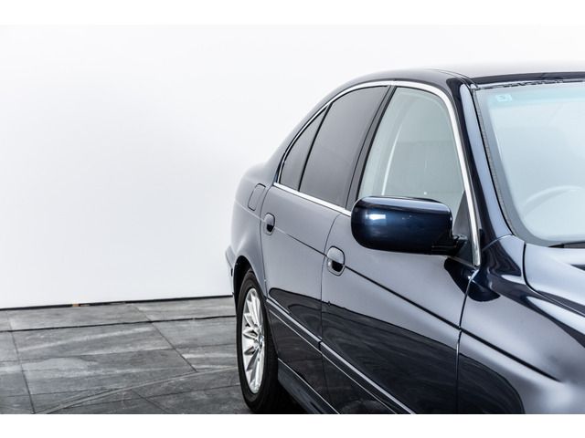 BMW 5series sedan