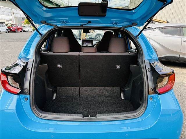 YARIS HYBRID