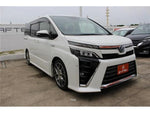 VOXY HYBRID