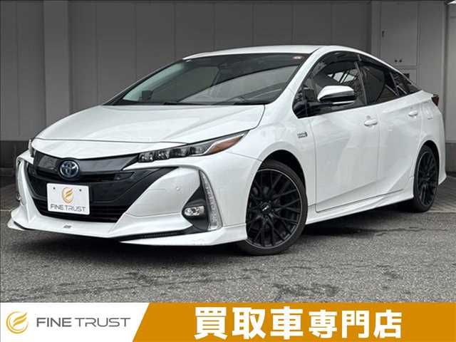 PRIUS PHV