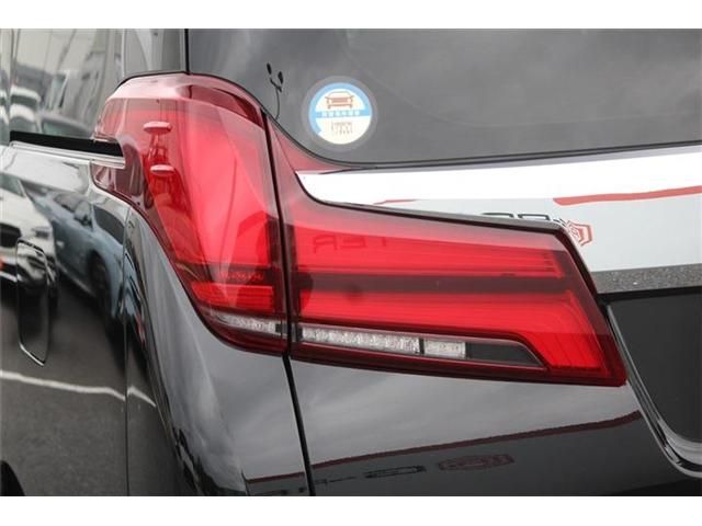 ALPHARD hybrid 4WD