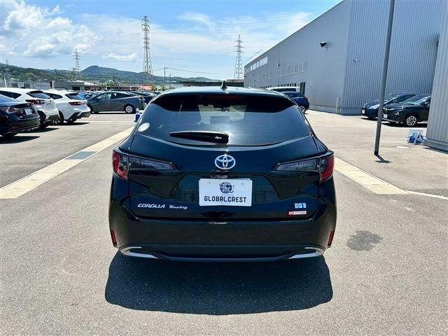 COROLLA TOURING HYBRID